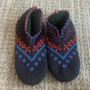 mens sherpa lined gripper slipper